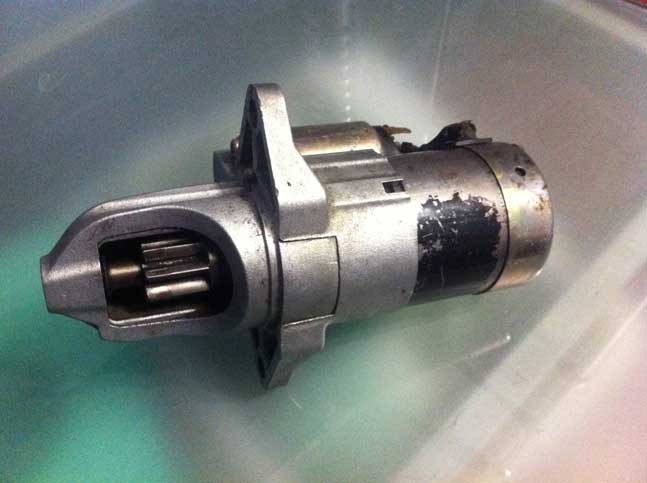 23300aa380 стартер Subaru Б/У.