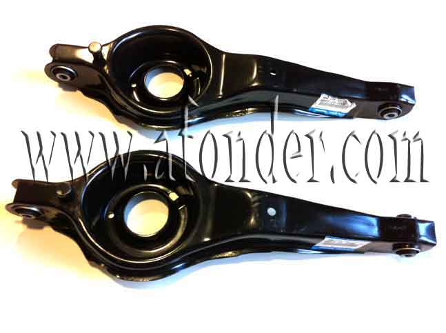 MAZDA 3. BBP3-28-300B. Задние рычаги. НОВАЯ ЗАПЧАСТЬ.